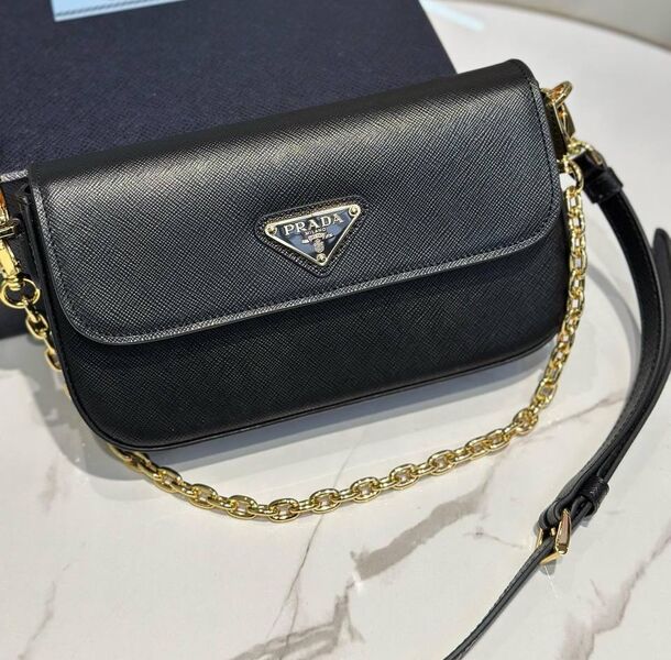 Сумка Prada женский кожа черный 181922