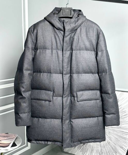 Мужской пуховик Loro Piana мужской графитовый 165381