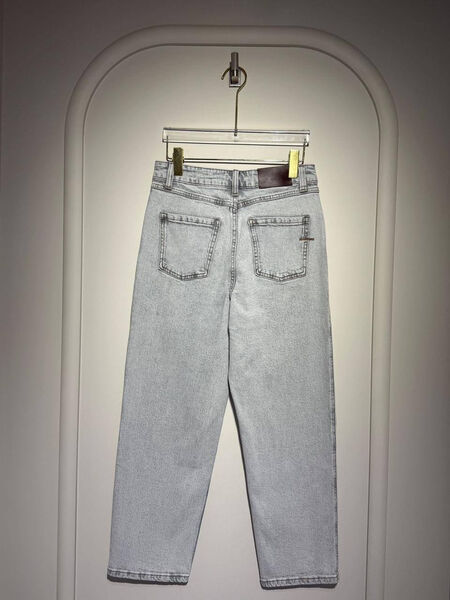 Джинсы Brunello Cucinelli женский джинса графитовый 194001-2