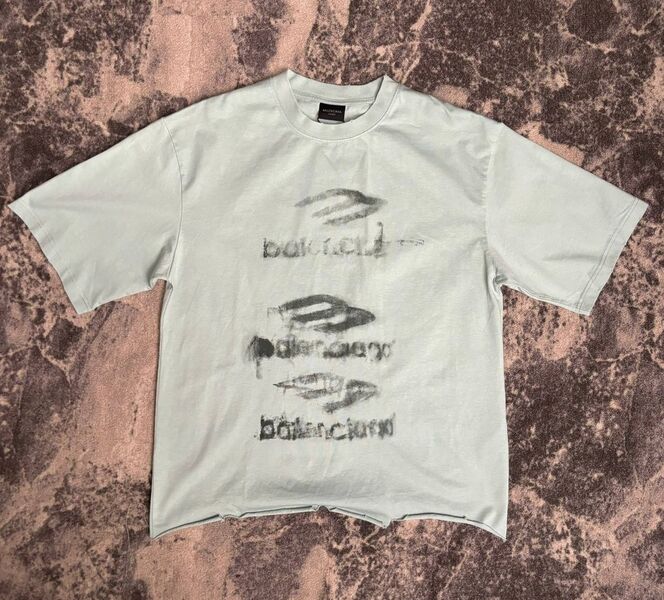 Мужская футболка Balenciaga мужской графитовый 175953