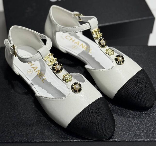 Туфли Chanel женский кожа белый 184096