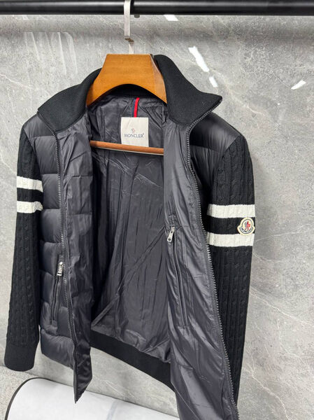 Мужская куртка Moncler мужской черный 200994-4