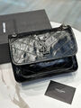 Сумка Saint Laurent Niki Small женский кожа черный 160380-2