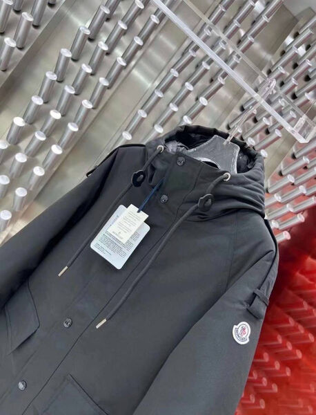 Мужская куртка Moncler мужской черный 166537-5