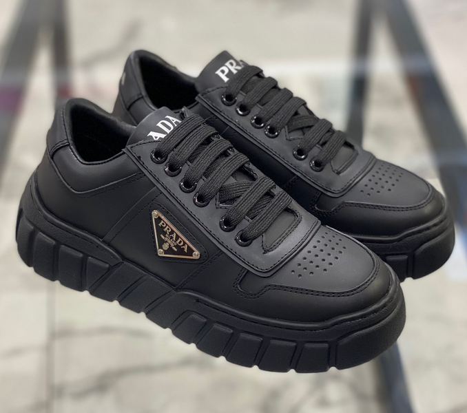 Кроссовки Prada женский кожа черный 36256