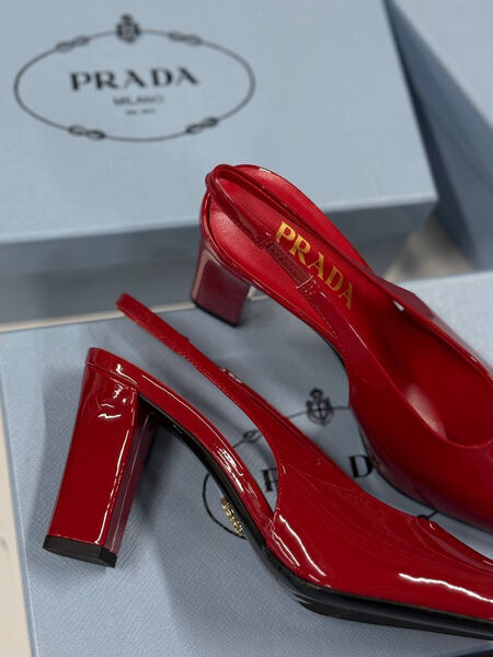 Туфли Prada женский кожа бордовый 182896-5