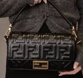 Сумка Fendi Baguette женский кожа черный 136608-1