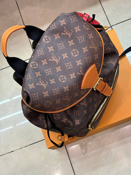 Мужской рюкзак Louis Vuitton мужской кожа 167093-3