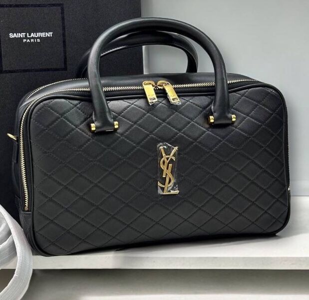 Сумка Saint Laurent женский кожа черный 156067