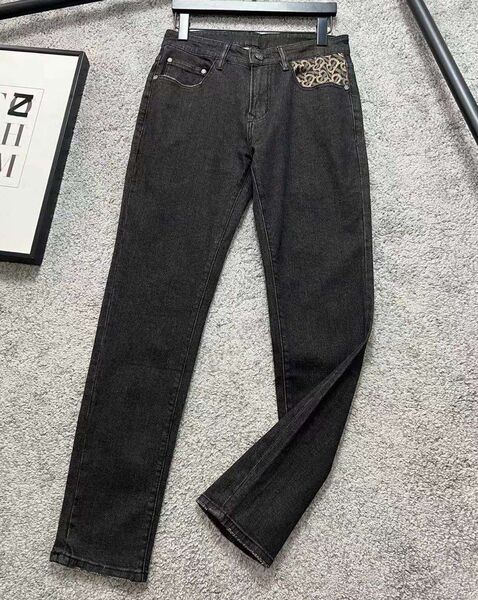 Мужские джинсы Burberry мужской джинса графитовый 126877