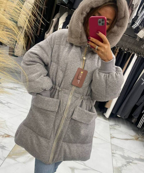 Пуховик Loro Piana женский графитовый 62833