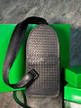 Мужская сумка слинг Bottega Veneta мужской кожа черный 42691-6