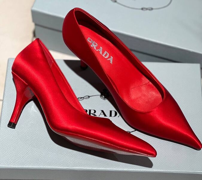 Туфли Prada женский сатин бордовый 146539