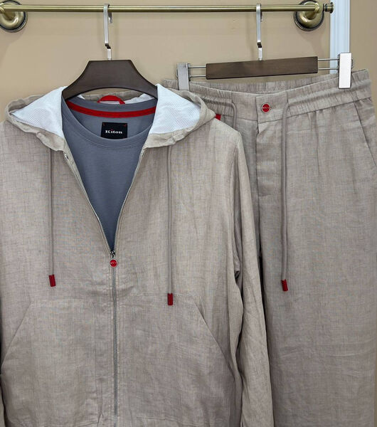 Мужской костюм Kiton мужской графитовый 142942-3