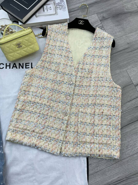 Жилет Chanel женский твид бежевый 186121-6