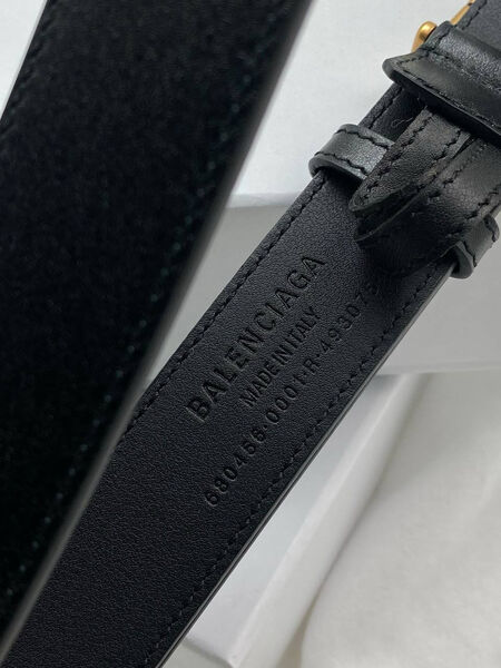 Женский ремень Balenciaga женский кожа черный 139058-3