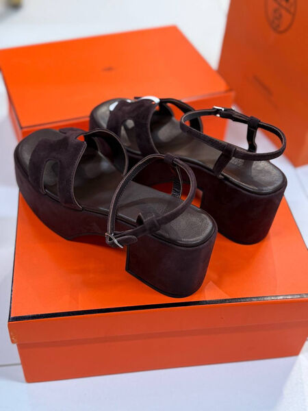 Босоножки Hermès женский замша фиолетовый 185145-5