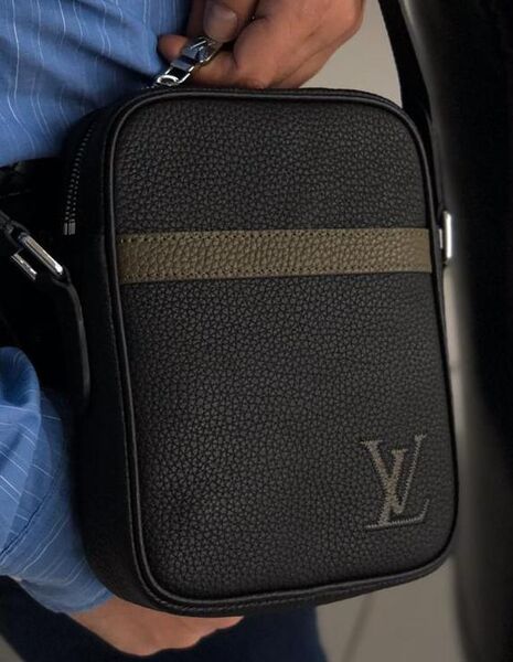 Мужская сумка мессенджер Louis Vuitton Danube Slim Pm мужской кожа черный 41198
