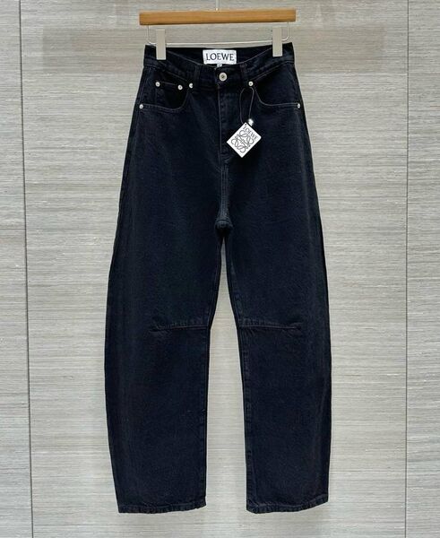 Джинсы Loewe женский джинса черный 178650
