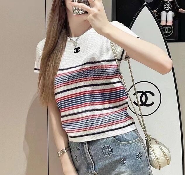 Футболка Chanel женский бордовый 152626