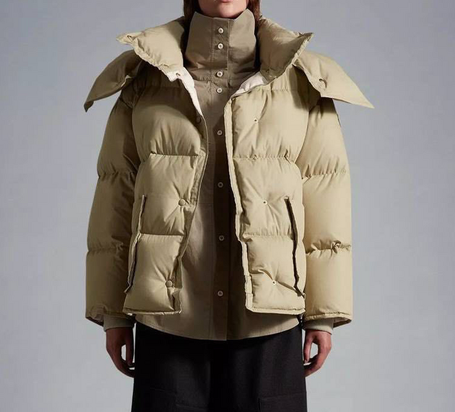 Пуховик Moncler женский бежевый 63164