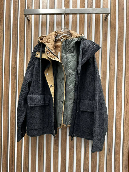 Куртка Brunello Cucinelli женский графитовый 127139-4