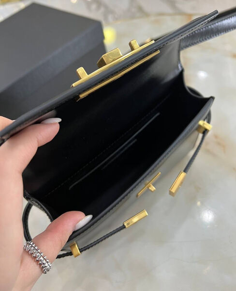 Сумка Saint Laurent женский кожа черный 143333-7