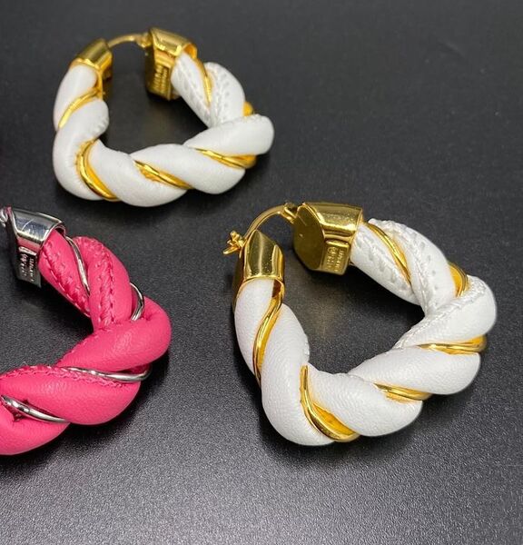 Серьги Bottega Veneta белый 70485