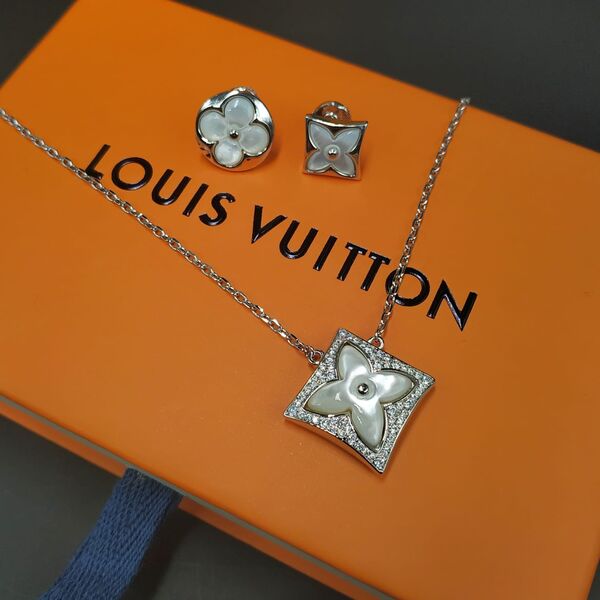Комплект Louis Vuitton 26743