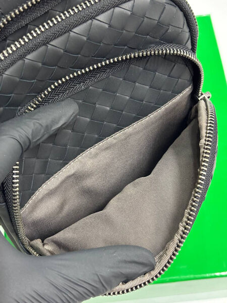 Мужская сумка слинг Bottega Veneta мужской кожа черный 200782-4