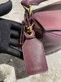Сумка Loewe женский кожа бордовый 194894-4