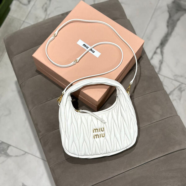 Сумка Miu Miu Wander женский кожа белый 112259-2