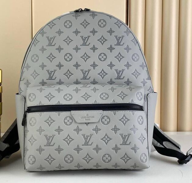 Мужской рюкзак Louis Vuitton мужской кожа графитовый 137179