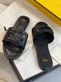 Шлепки Fendi женский кожа черный 88532-2