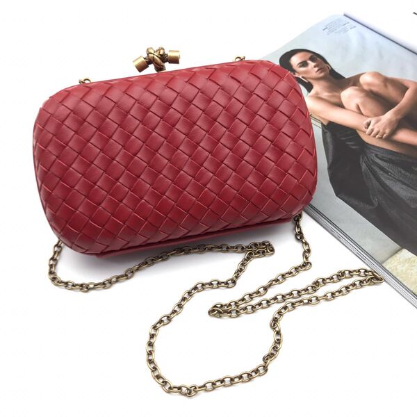 Клатч Bottega Veneta Chain Knot 26021