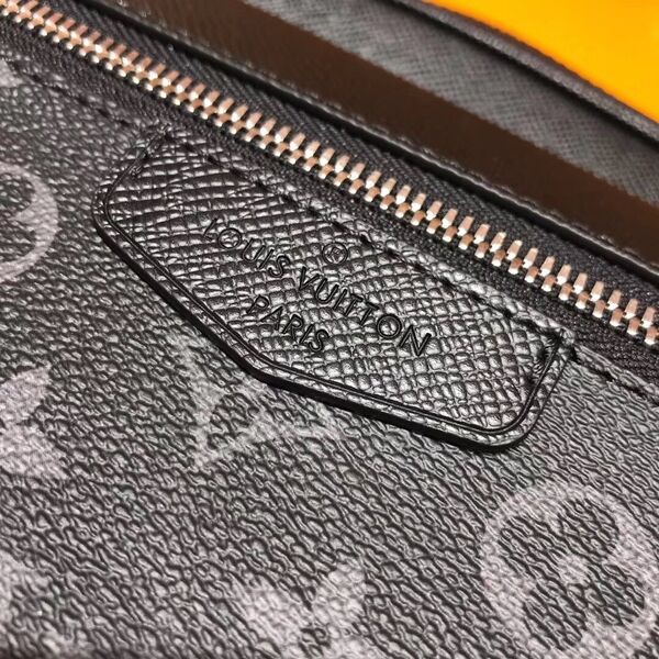 Мужская сумка мессенджер Louis Vuitton Outdoor Pm мужской кожа черный 42846-8