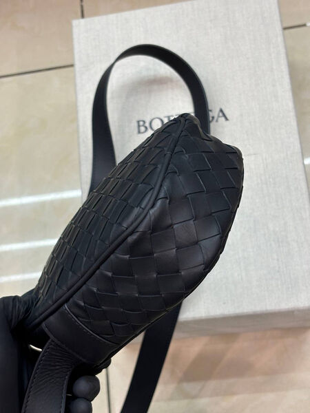 Мужская сумка мессенджер Bottega Veneta мужской кожа черный 170726-4