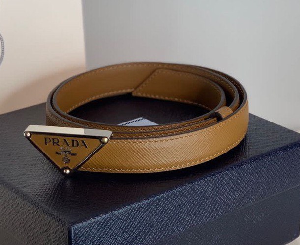 Женский ремень Prada женский кожа 93405