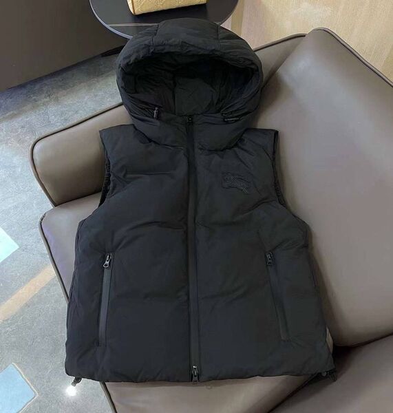 Жилет Burberry женский черный 200252
