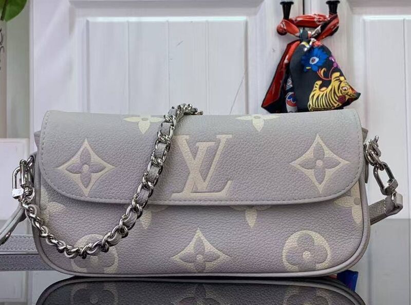 Сумка Louis Vuitton женский кожа графитовый 179906