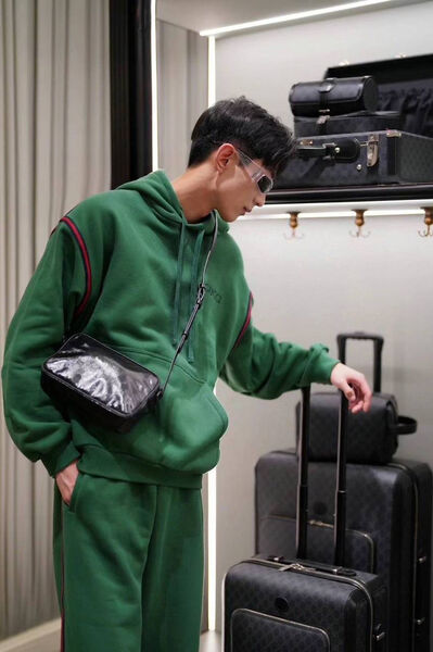 Мужской костюм Gucci мужской болотный 135104-2