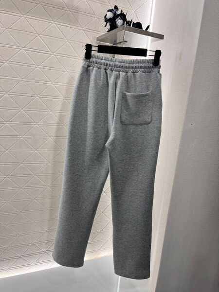 Костюм Prada женский графитовый 163346-5