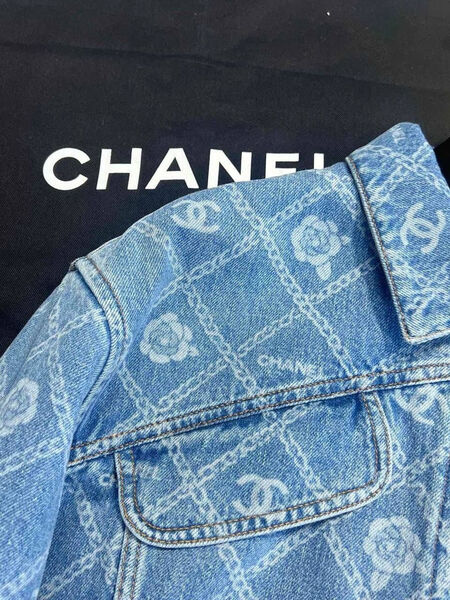 Куртка джинсовка Chanel женский джинса бирюзовый 125748-3