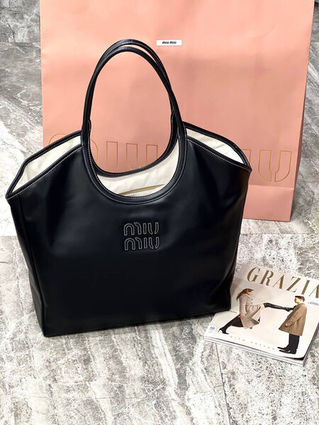 Сумка Miu Miu женский кожа черный 131377-7