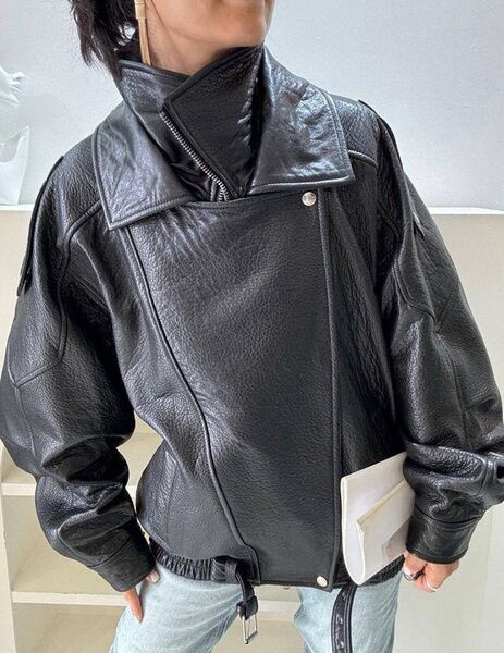 Куртка Saint Laurent женский кожа черный 159535
