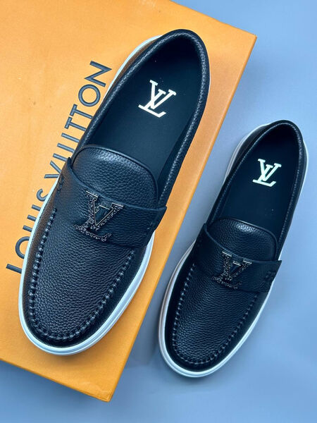 Мужские лоферы Louis Vuitton мужской кожа черный 190745-5