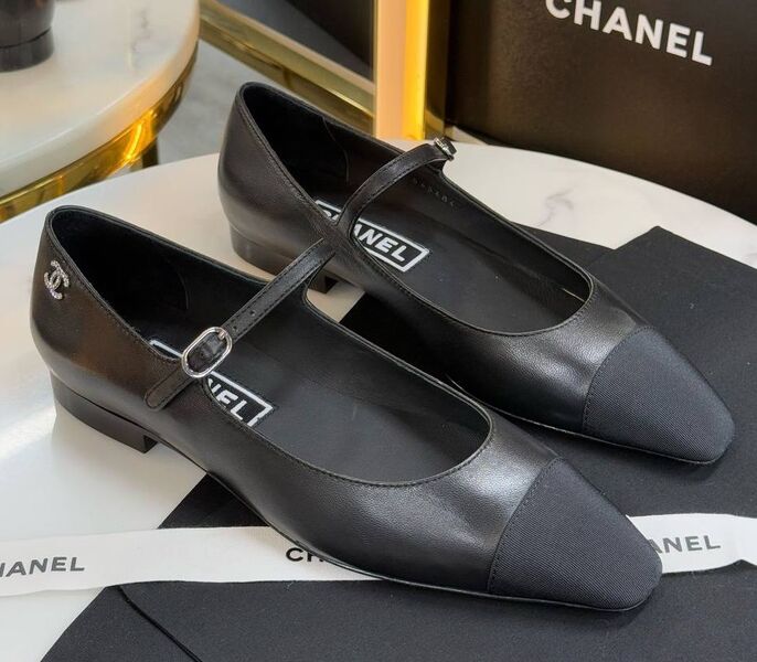 Балетки Chanel женский кожа черный 184563
