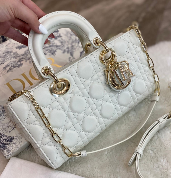 Сумка Christian Dior Lady женский кожа белый 74235