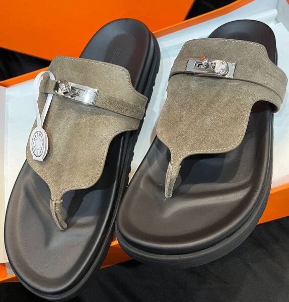 Шлепки Hermès женский замша болотный 155363