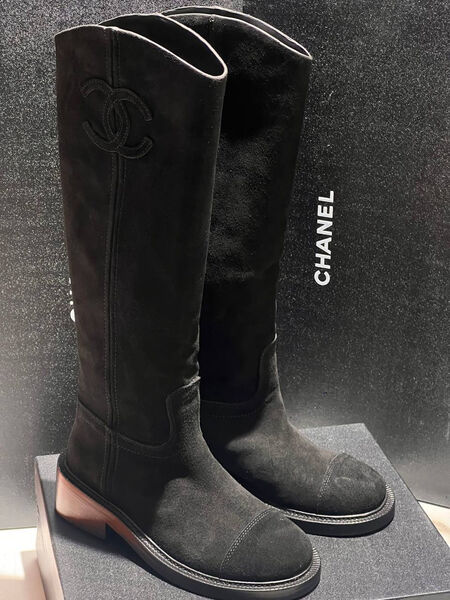 Сапоги Chanel женский замша черный 161073